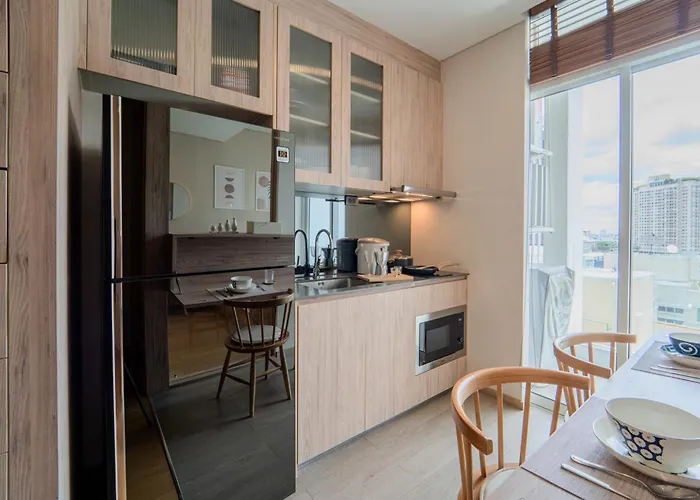 5 Star Centric 1bd Sukhumvit Bangkok